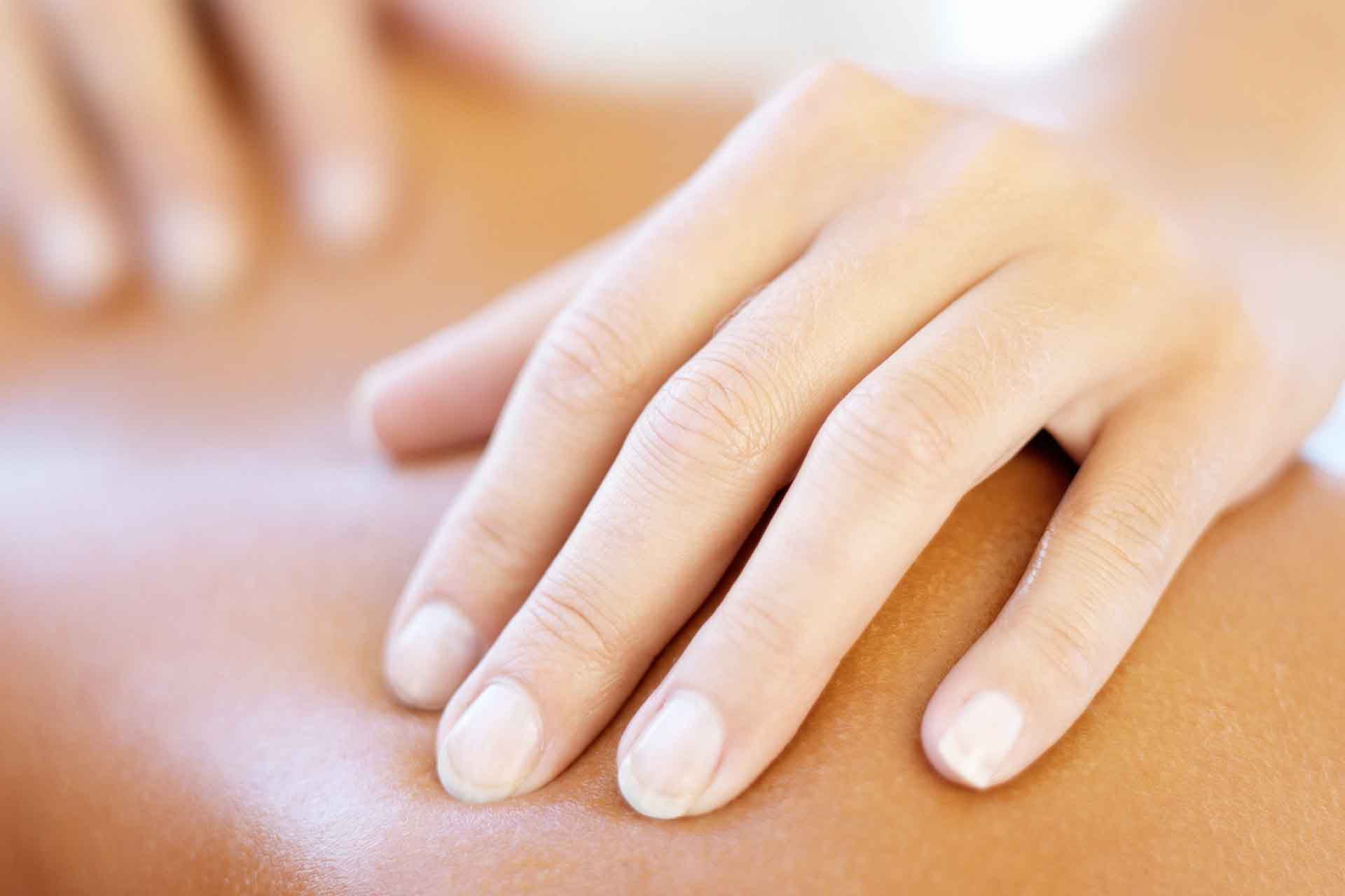 30 minute Signature Tailored Massage